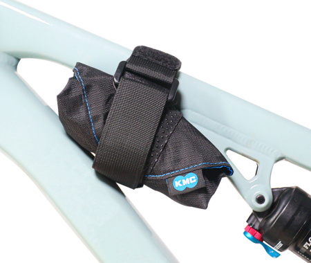 Чехол для ремкомплекта с ремнём KMC Wrap Strap