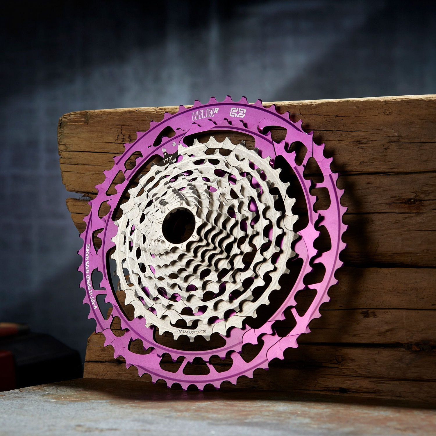 E Thirteen Helix Race Cassette 9-52T Eggplant